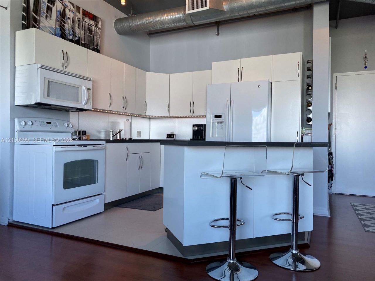 10 SW South River Dr , Unit 1513, Miami, FL 33130 Photo