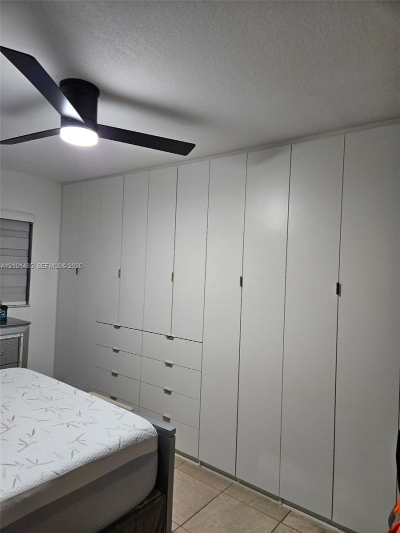 2348 W 56th St , Unit 19, Hialeah, FL 33016 Photo