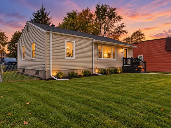 1512 E 173rd Street , Hammond, IN 46324