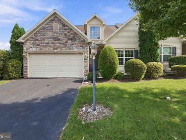 241 TIVERTON LANE , HARRISBURG, PA 17112