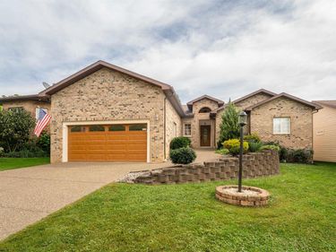 110 Crimson Sky Drive, Morgantown, WV 26508