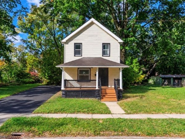 904 E 144th Street , Cleveland, OH 44110