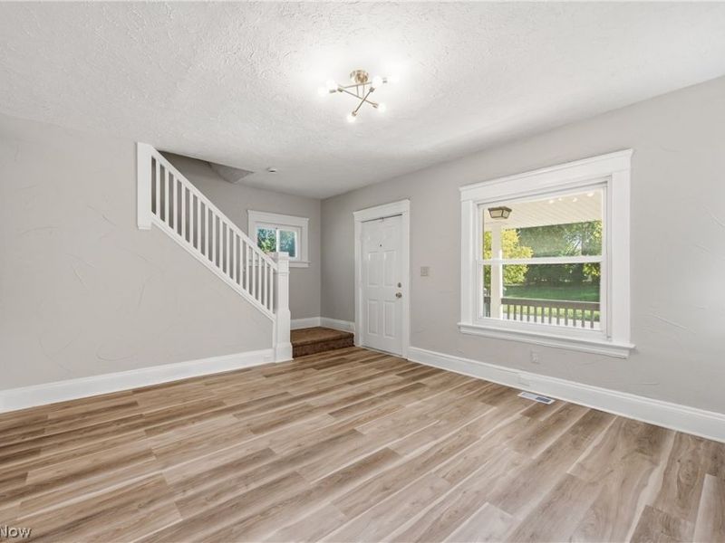 904 E 144th Street, Cleveland, OH 44110 Photo 10