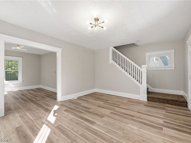 904 E 144th Street, Cleveland, OH 44110 Photo 11