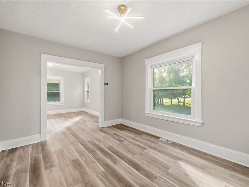 904 E 144th Street, Cleveland, OH 44110 Photo 14
