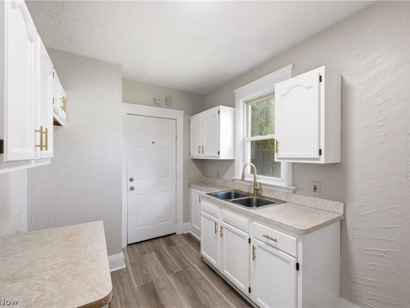 904 E 144th Street, Cleveland, OH 44110 Photo 15