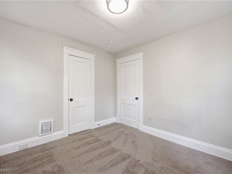 904 E 144th Street, Cleveland, OH 44110 Photo 20