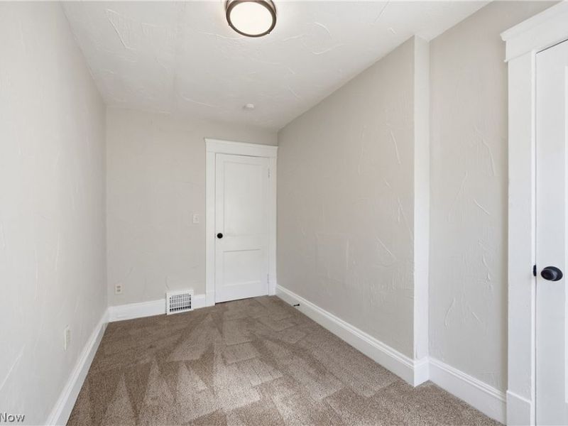 904 E 144th Street, Cleveland, OH 44110 Photo 23