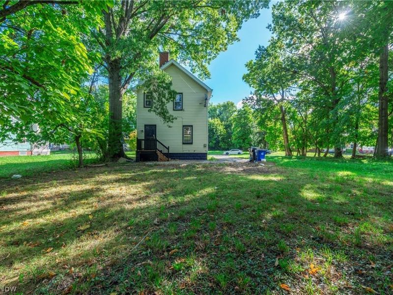 904 E 144th Street, Cleveland, OH 44110 Photo 5