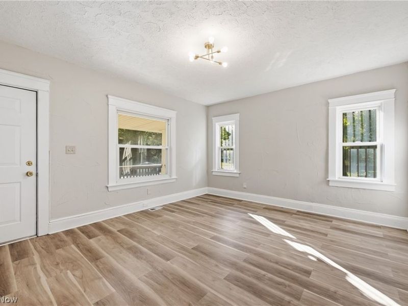 904 E 144th Street, Cleveland, OH 44110 Photo 9