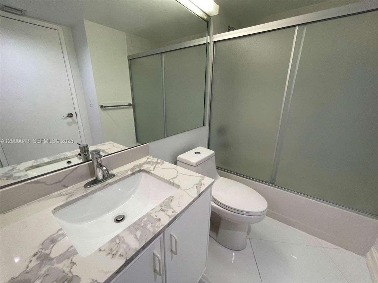 3300 NE 191 St , Unit 504, Aventura, FL 33180 Photo