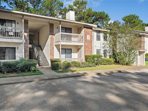 1250 Henckley Avenue , Unit 204, Mobile, AL 36609