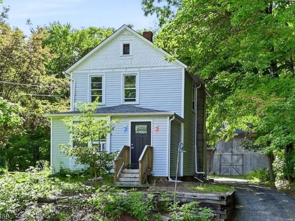 655 Macopin Rd, West Milford, NJ 07480