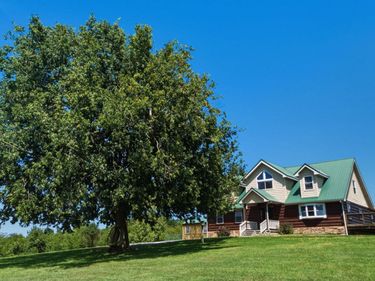 7033 Polecat Pike, Maysville, KY 41056