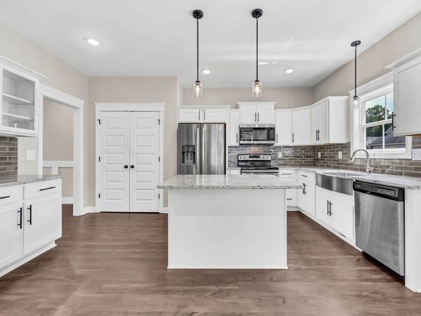 361 Abeline Dr, Clarksville, TN 37043