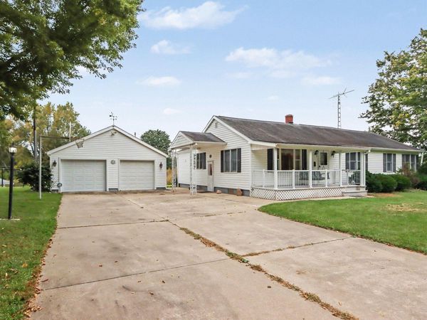 6125 W Xy Avenue, Schoolcraft, MI 49087