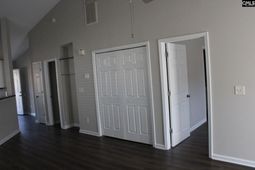 55 Monmouth Court  photo 4