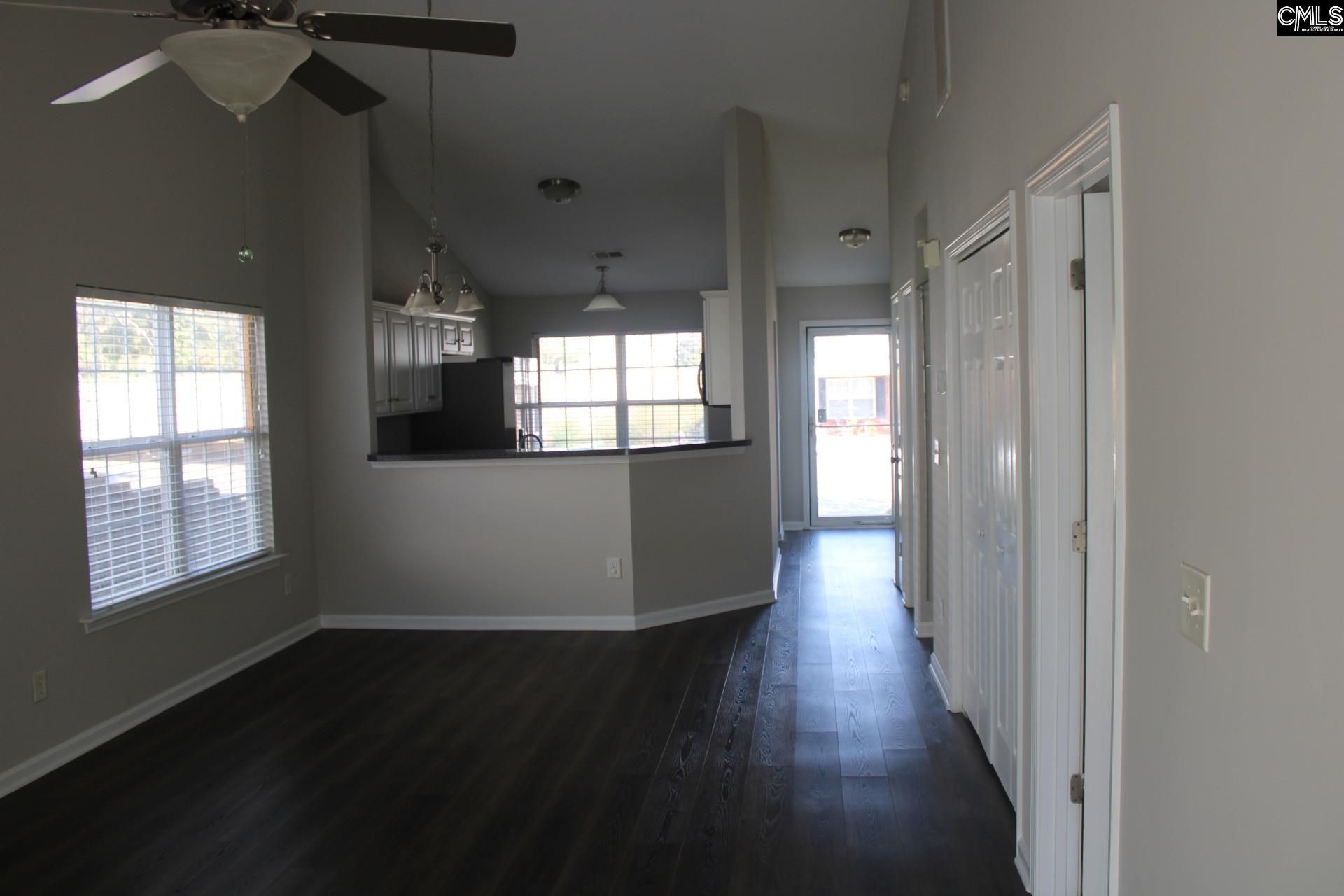 55 Monmouth Court  Photo 6