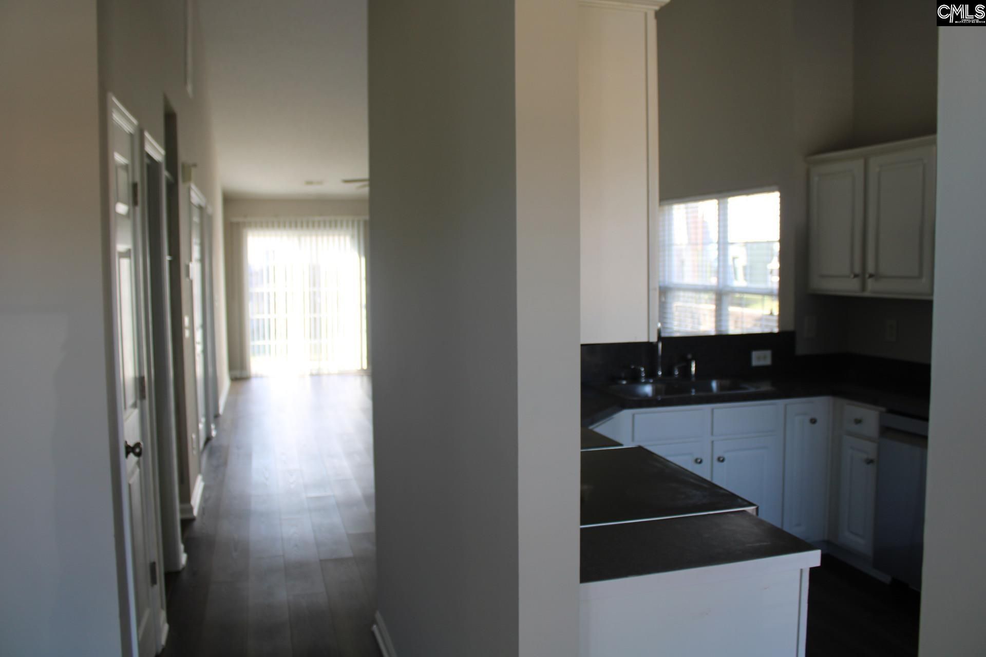 55 Monmouth Court  Photo 8
