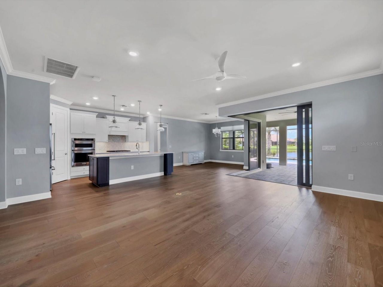 7543 Viola Loop , Bradenton, FL 34202 Photo