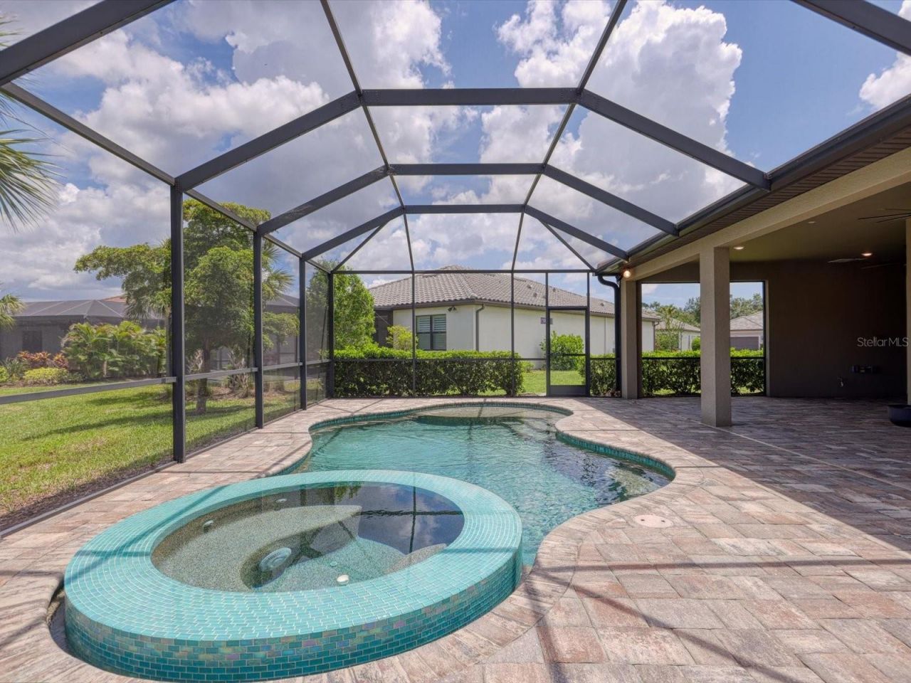7543 Viola Loop , Bradenton, FL 34202 Photo