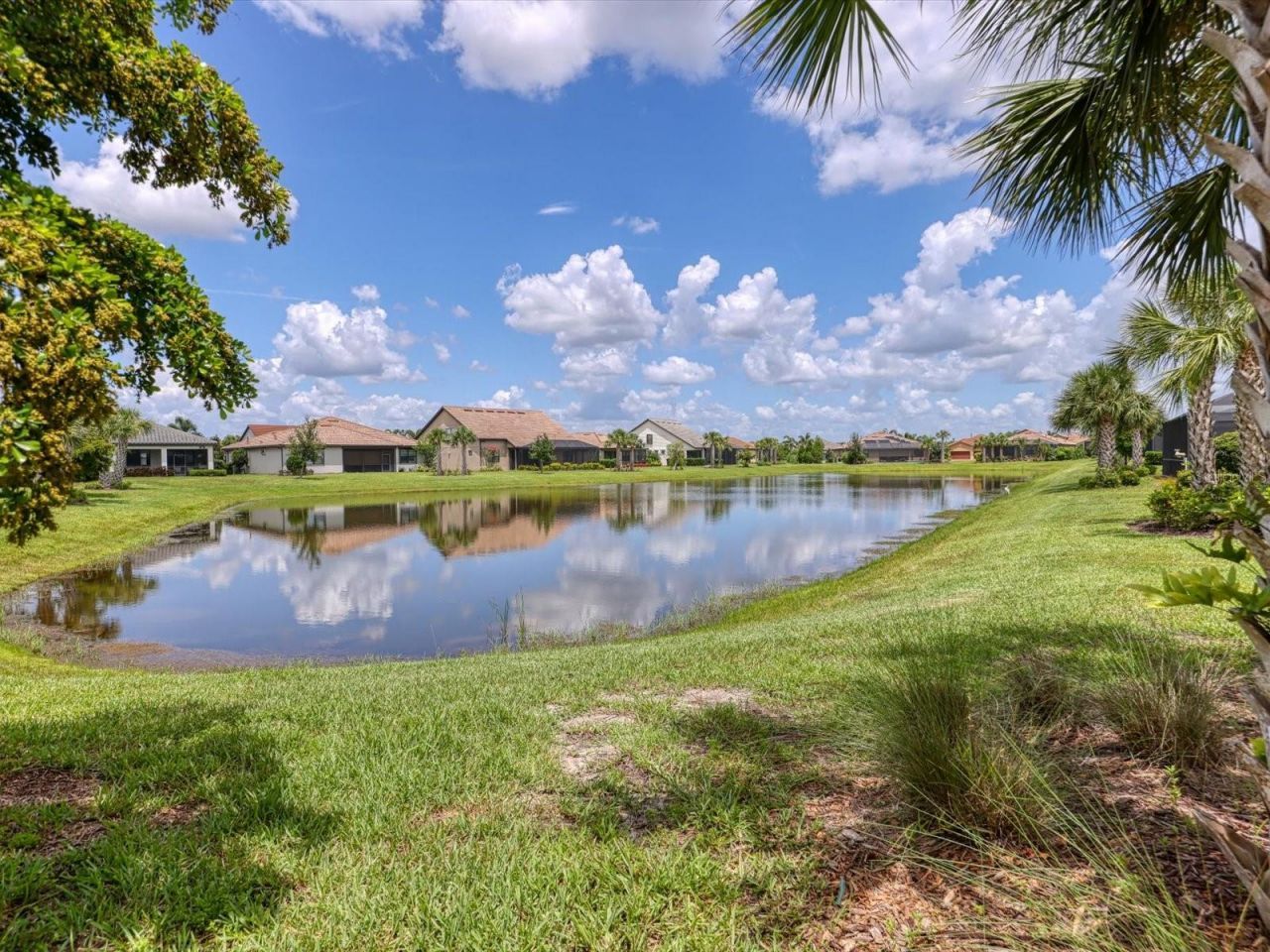 7543 Viola Loop , Bradenton, FL 34202 Photo