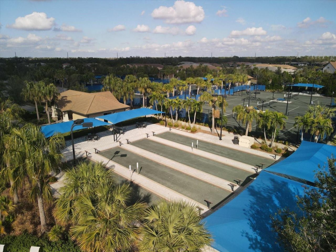 7543 Viola Loop , Bradenton, FL 34202 Photo
