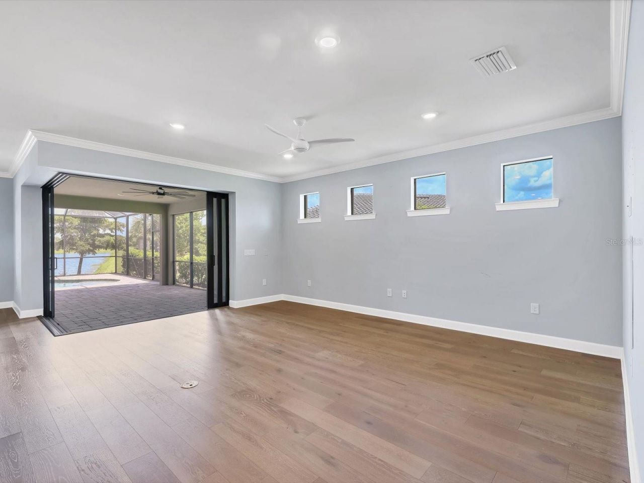 7543 Viola Loop , Bradenton, FL 34202 Photo