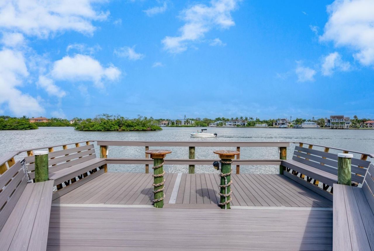 1250 N Portofino Drive, Unit 304, Sarasota, FL 34242 Photo