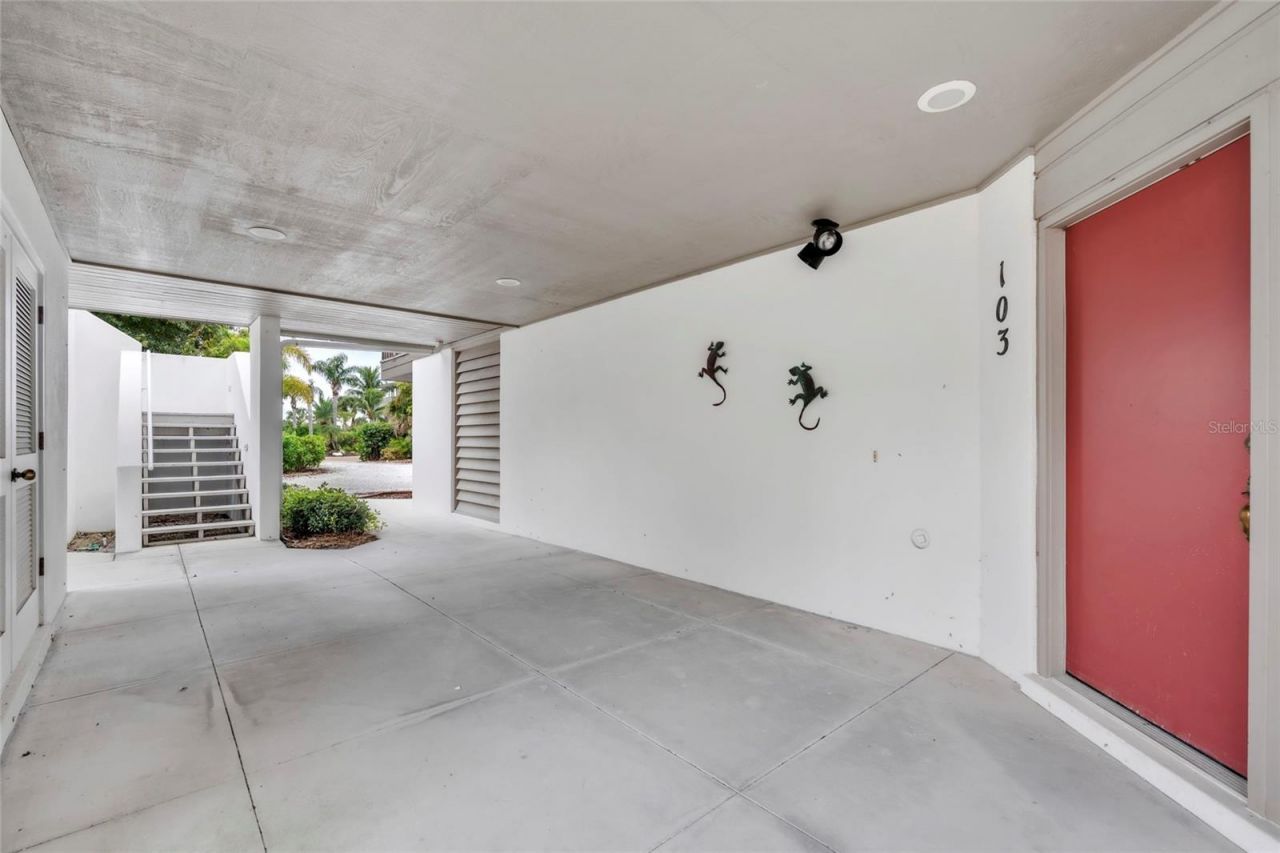 103 Sunset Lane, Anna Maria, FL 34216 Photo