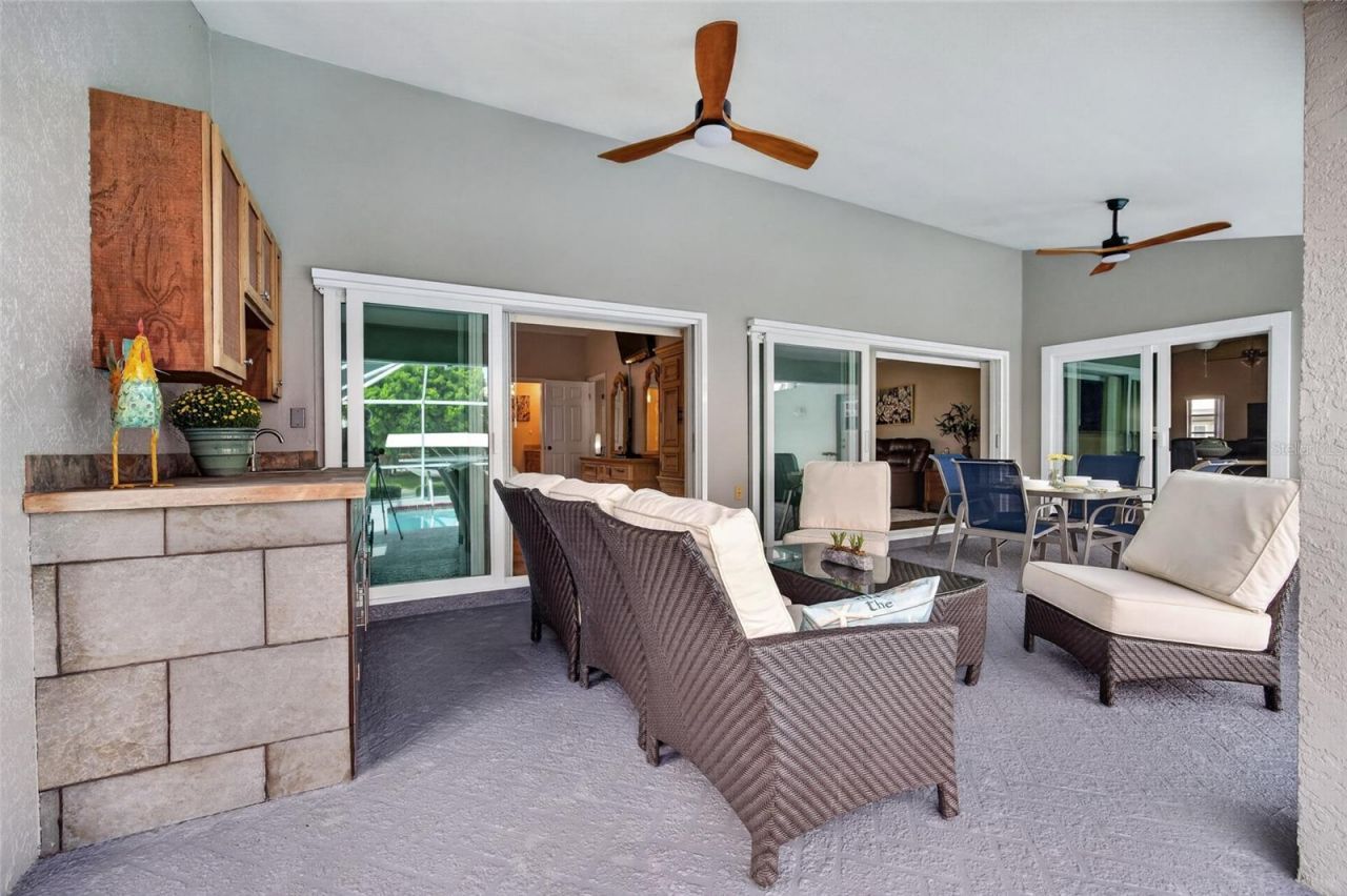 4933 Seville Court , Cape Coral, FL 33904 Photo