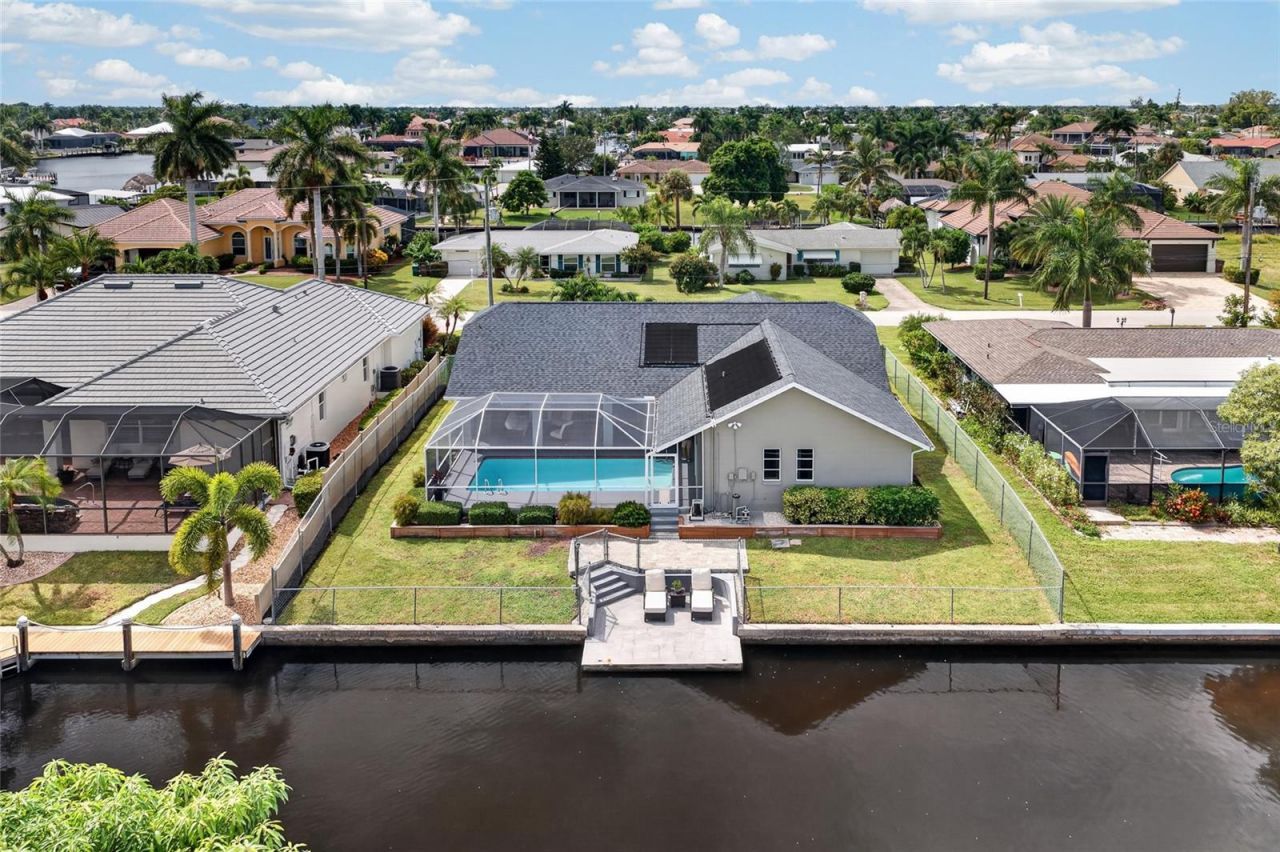 4933 Seville Court , Cape Coral, FL 33904 Photo