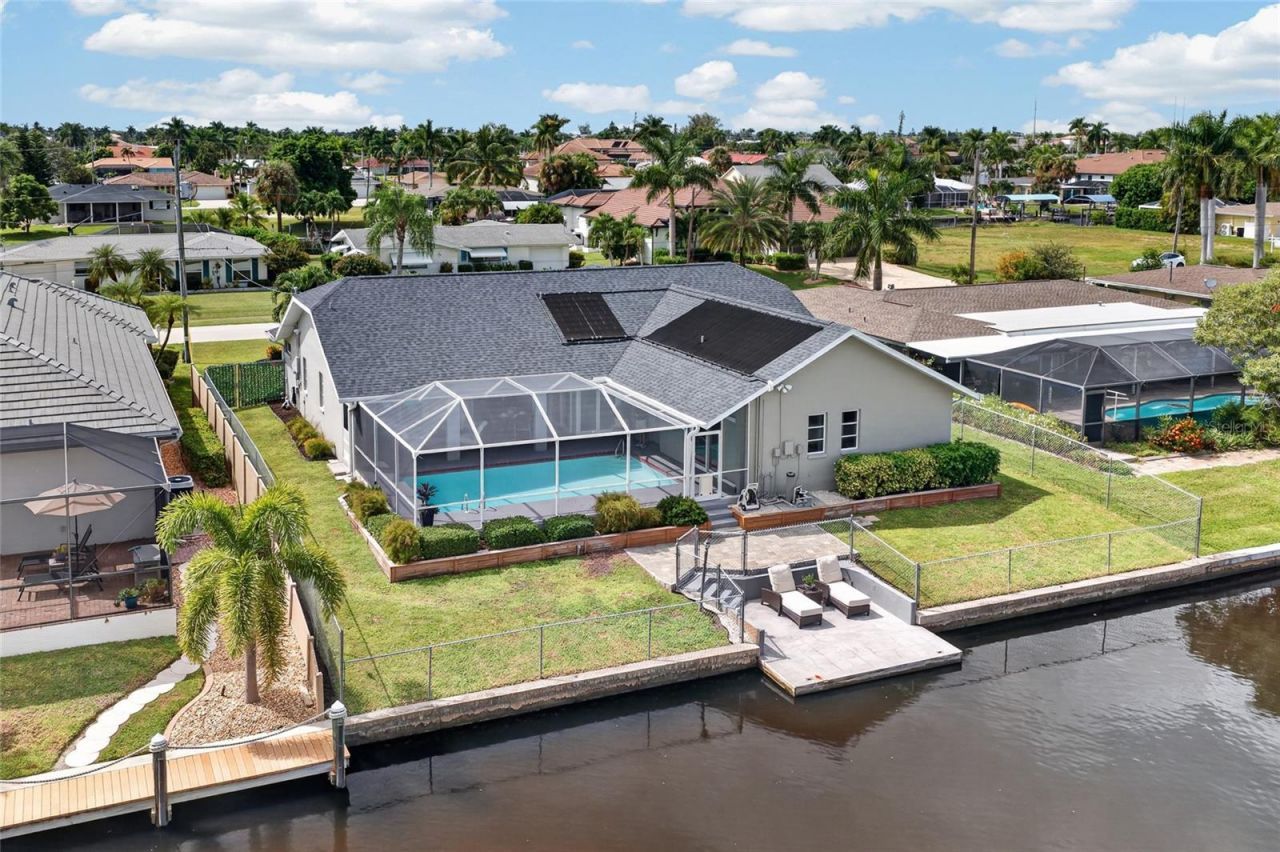4933 Seville Court , Cape Coral, FL 33904 Photo