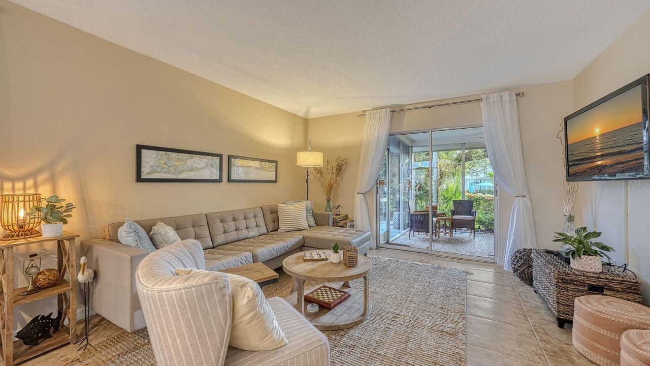 1229 Moonmist Circle, Unit P6, Sarasota, FL 34242 Photo