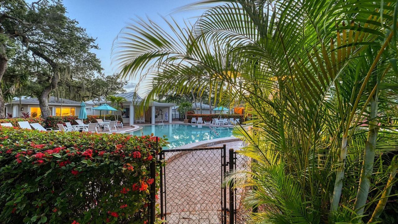 1229 Moonmist Circle, Unit P6, Sarasota, FL 34242 Photo