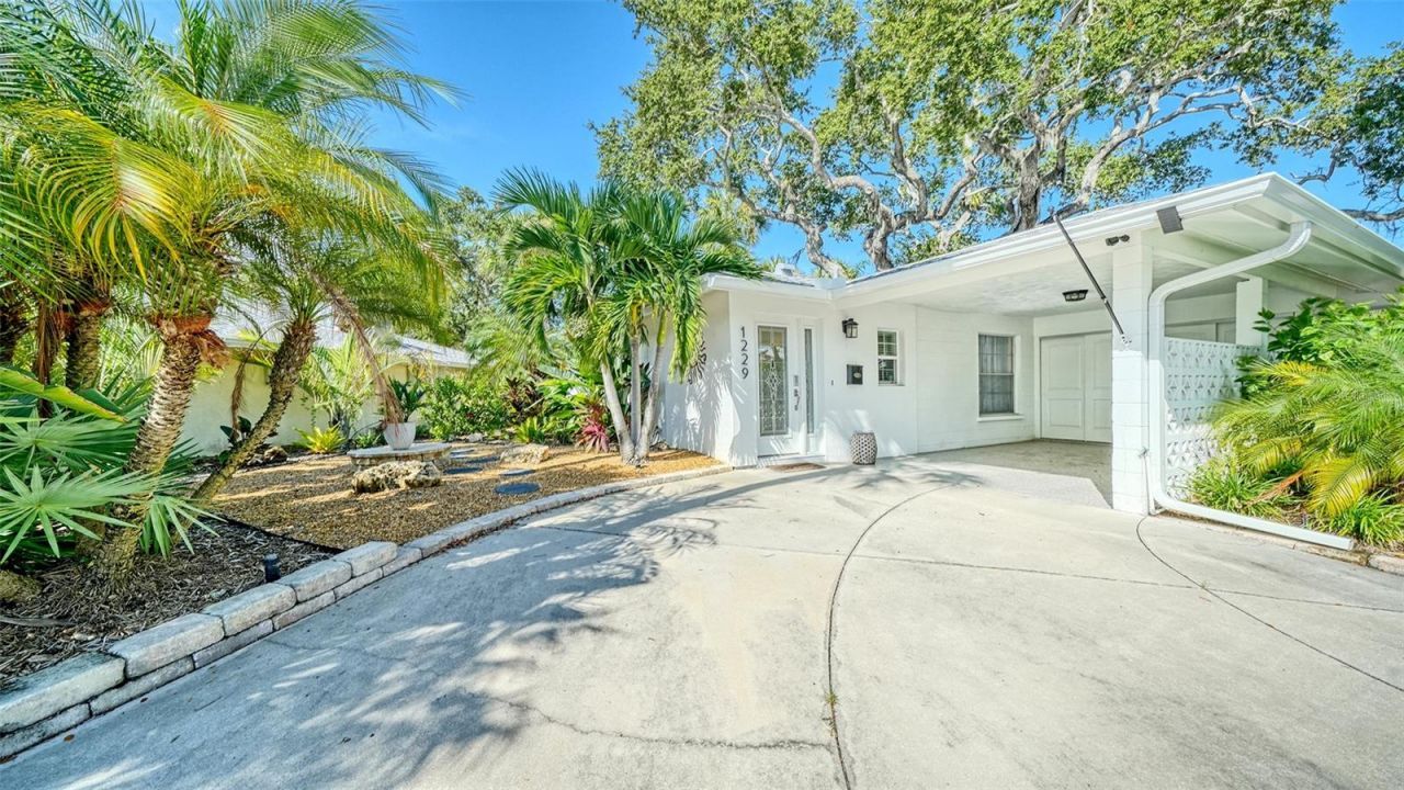 1229 Moonmist Circle, Unit P6, Sarasota, FL 34242 Photo
