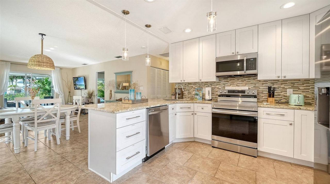 1229 Moonmist Circle, Unit P6, Sarasota, FL 34242 Photo