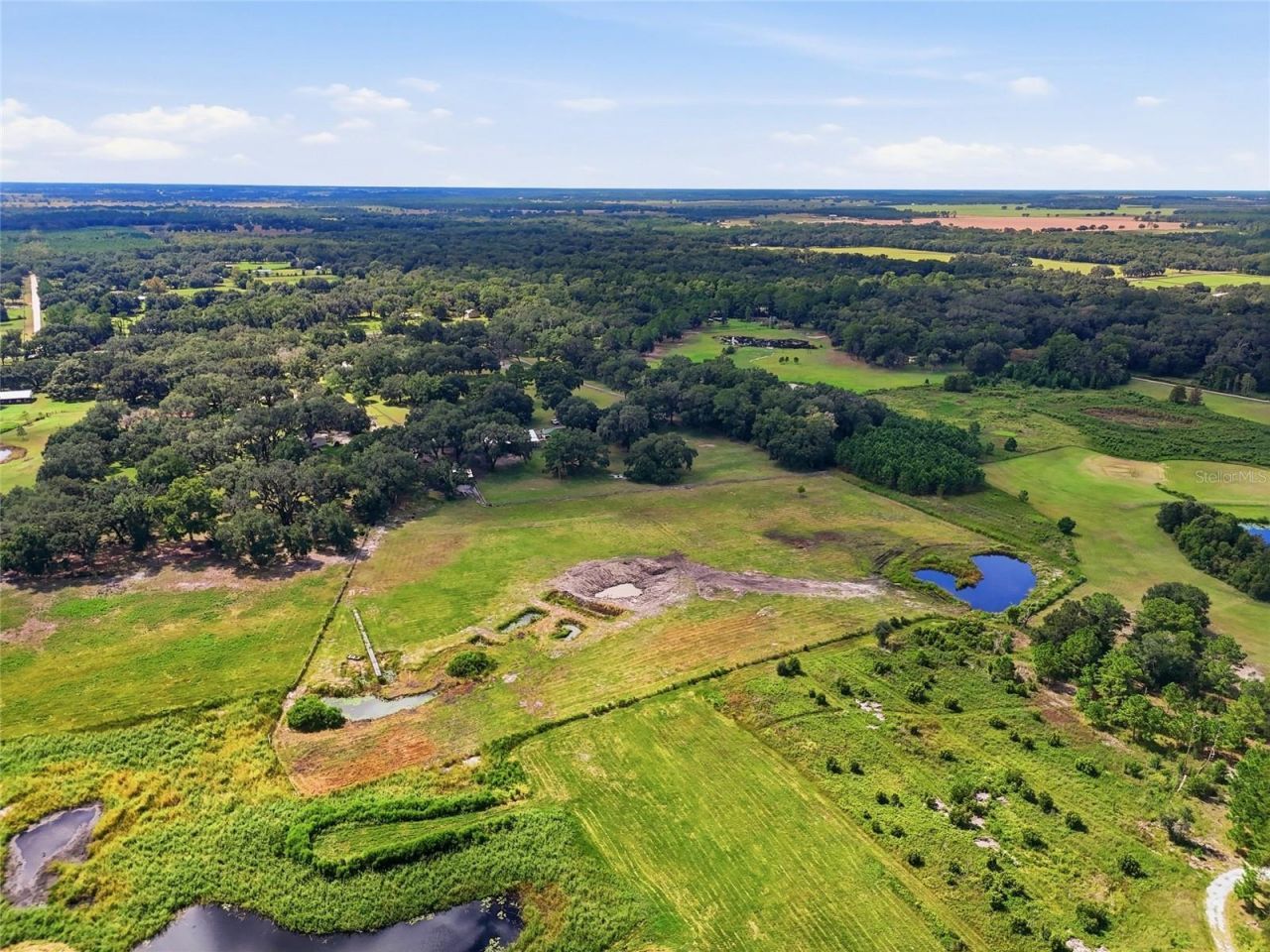 18731 SE 30th Street, Morriston, FL 32668 Photo