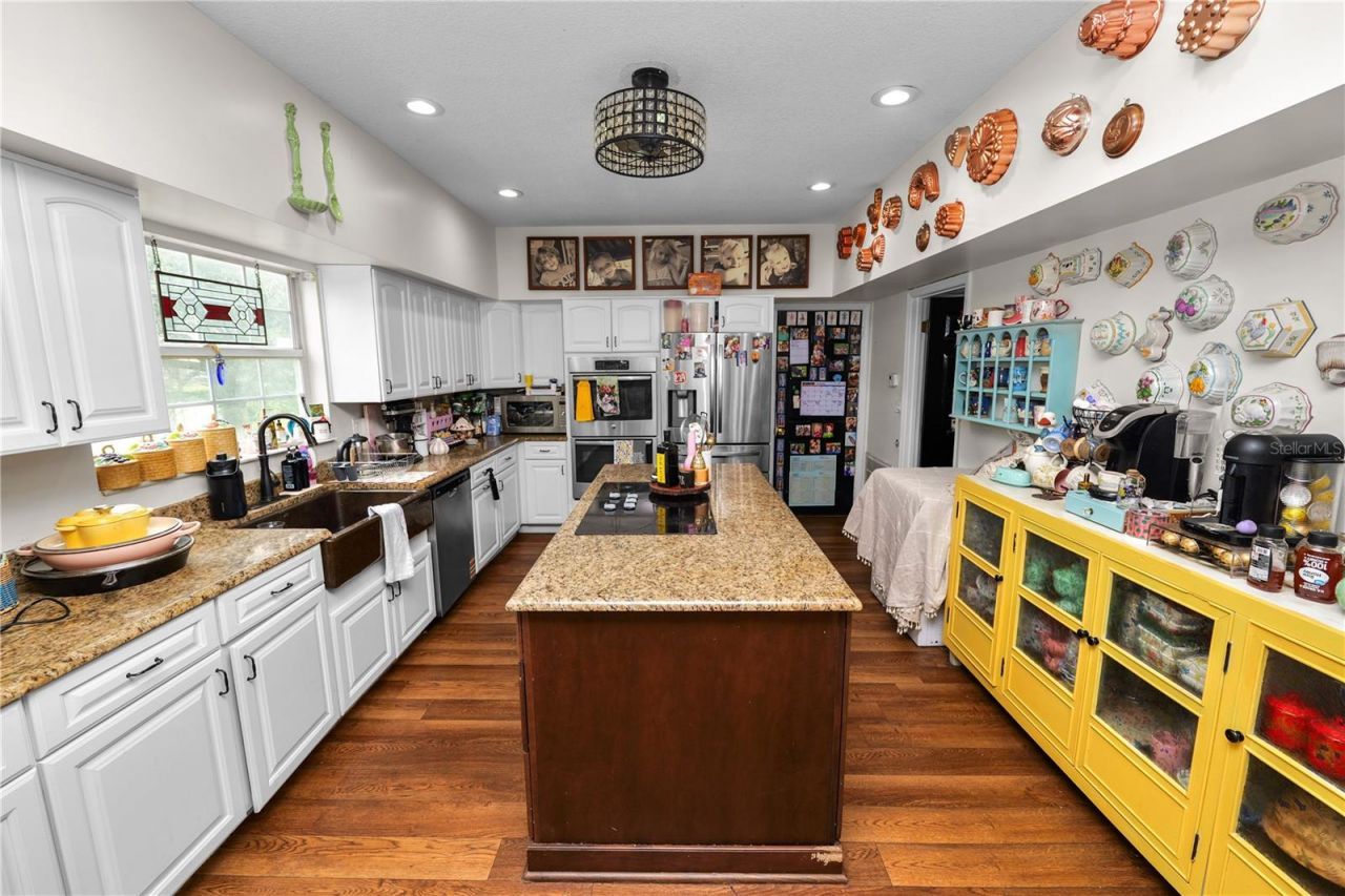 1976 Vista View Drive, Lakeland, FL 33813 Photo