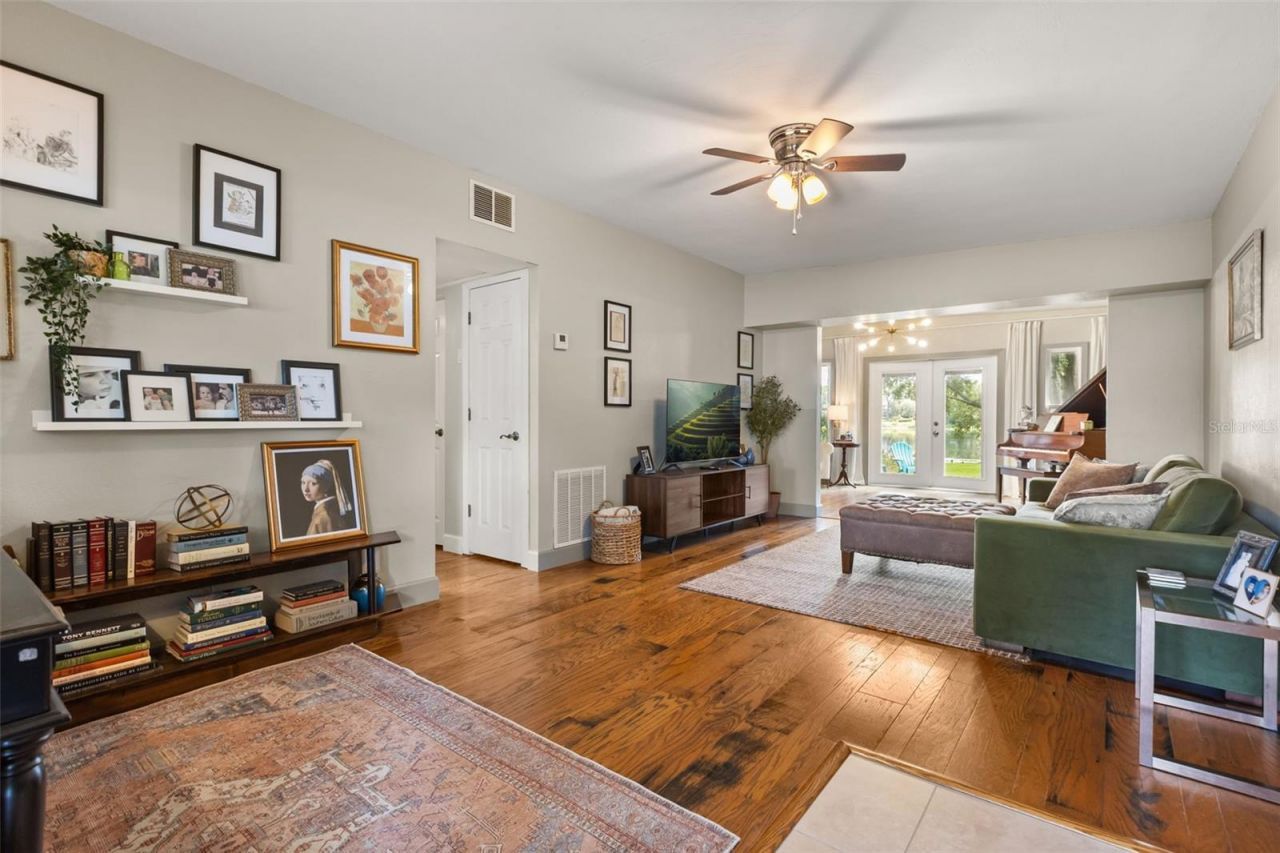 4605 Stilwell Drive , Orlando, FL 32812 Photo