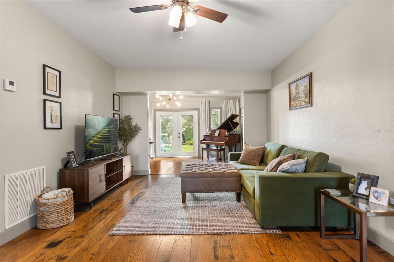 4605 Stilwell Drive , Orlando, FL 32812 Photo