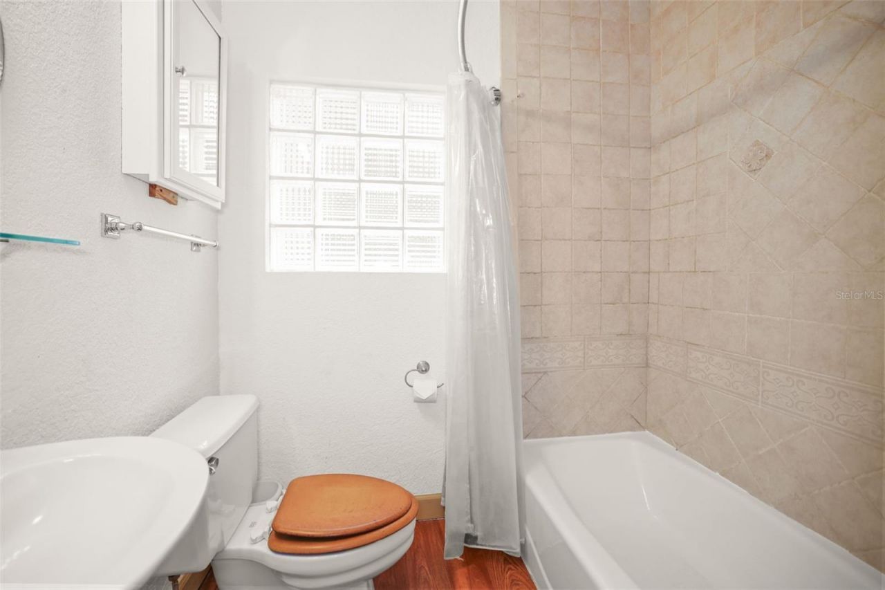 1559 Bayshore Boulevard , Dunedin, FL 34698 Photo