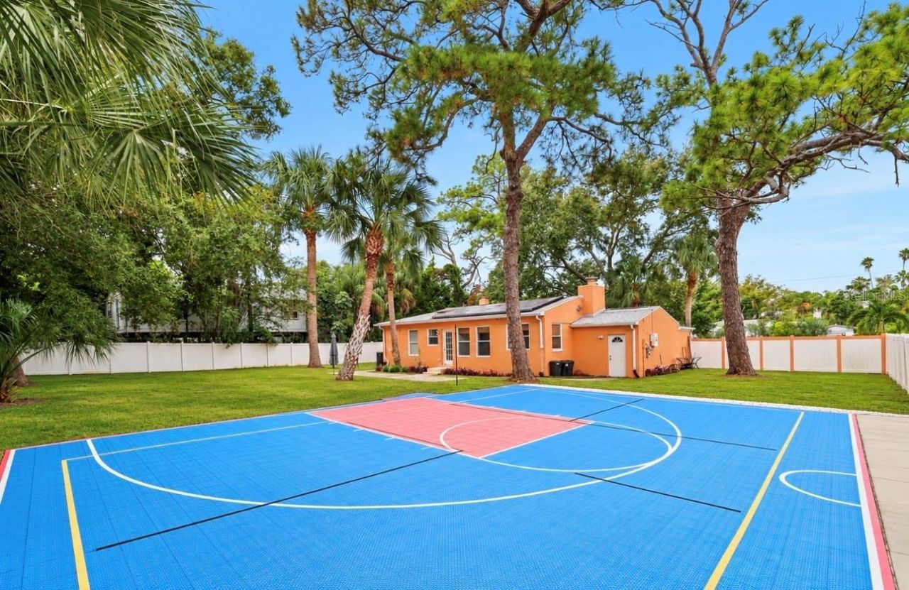 1559 Bayshore Boulevard , Dunedin, FL 34698 Photo