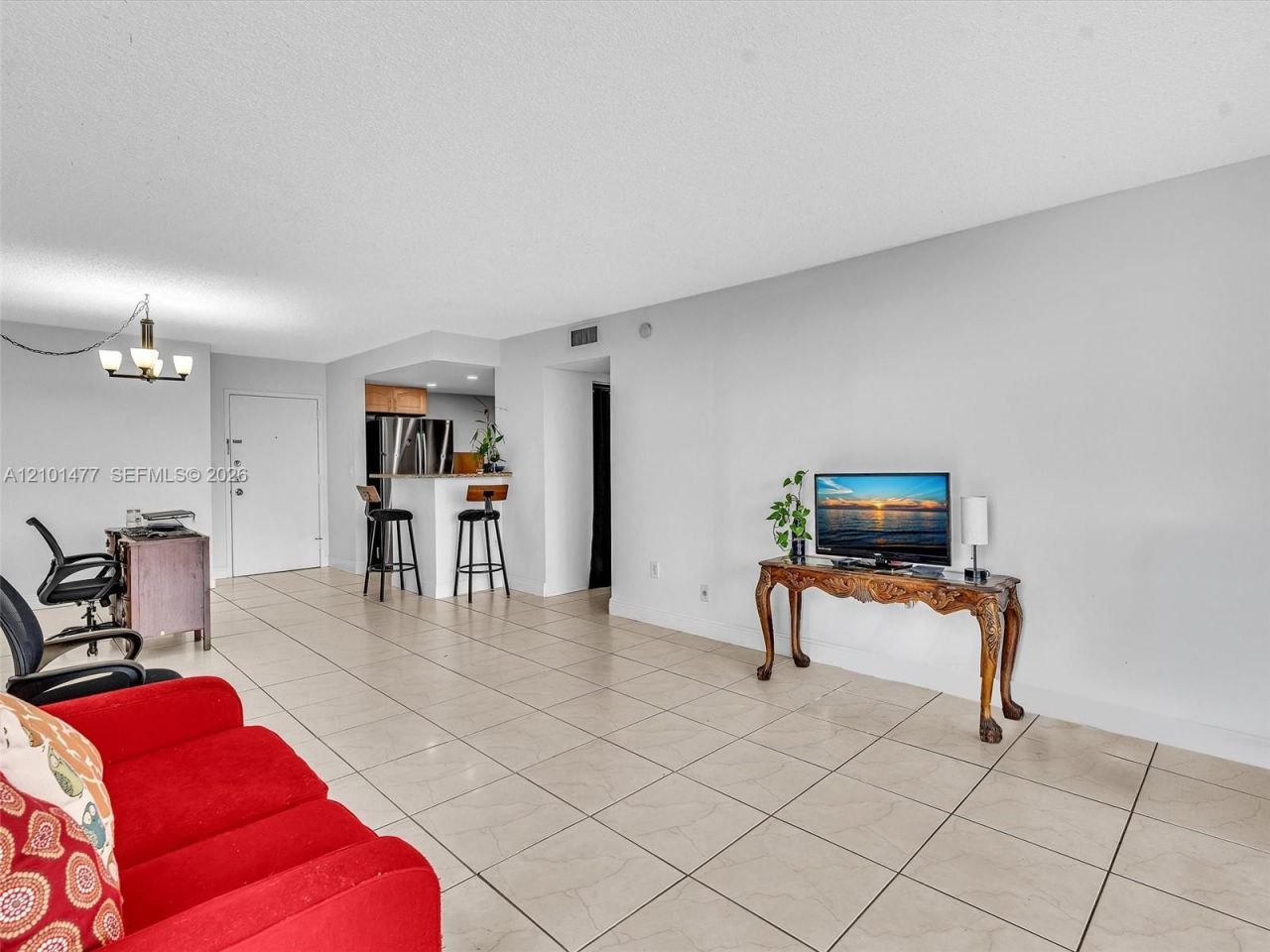 2500 NE 135th St , Unit C502, North Miami, FL 33181 Photo