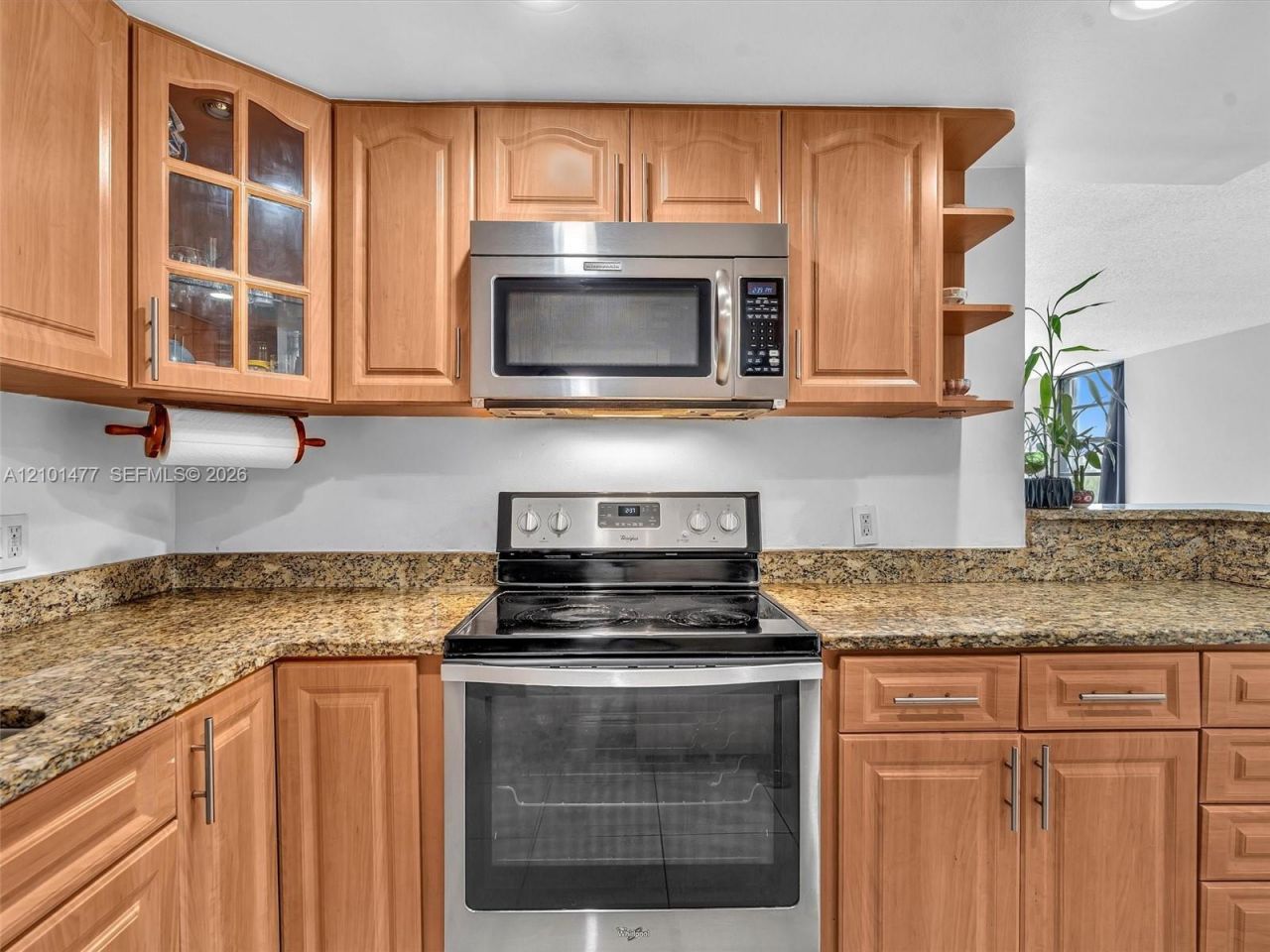 2500 NE 135th St, Unit C502, North Miami, FL 33181 Photo
