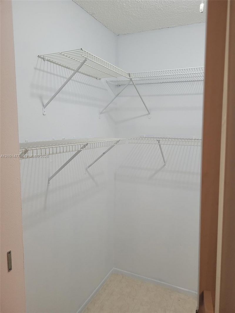 2500 NE 135th St, Unit C502, North Miami, FL 33181 Photo