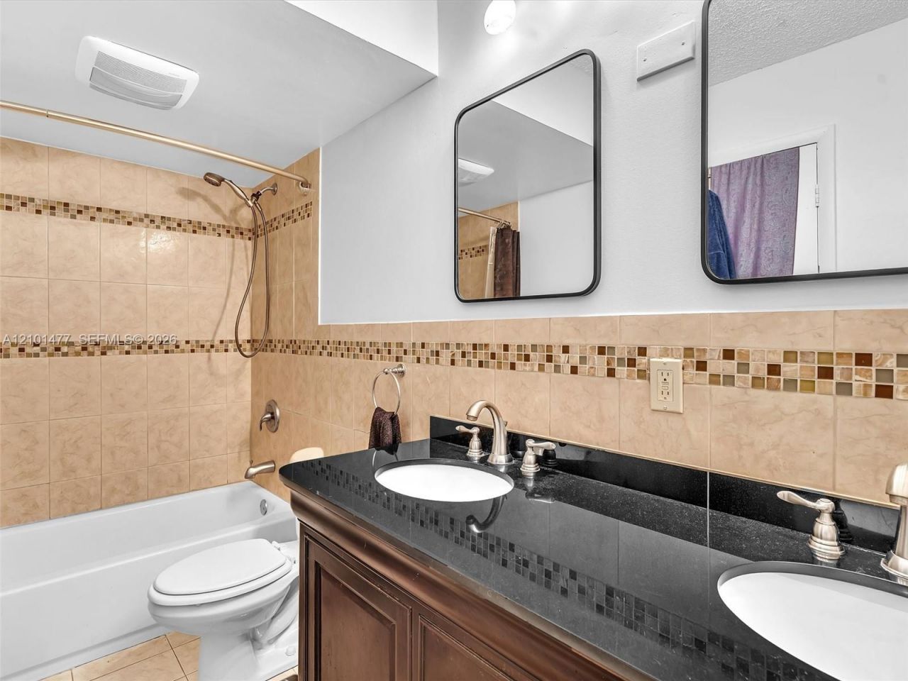 2500 NE 135th St, Unit C502, North Miami, FL 33181 Photo