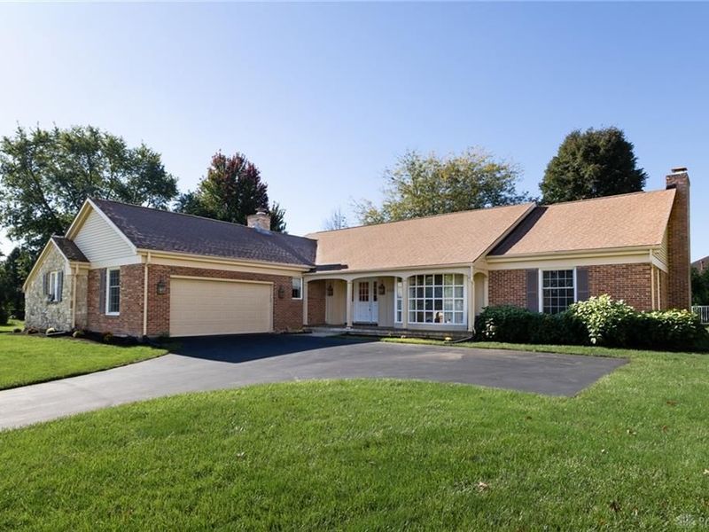 650 Oakwood Court, Troy, OH 45373 Photo 1