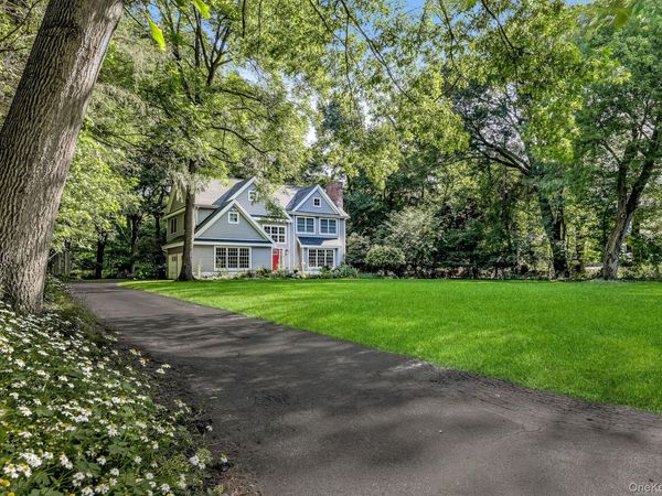 32 Bayard Lane N, Suffern, NY 10901