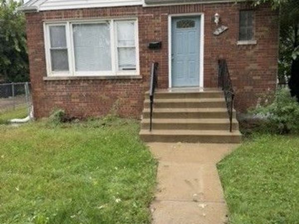 510 W 128th Place , Chicago, IL 60628